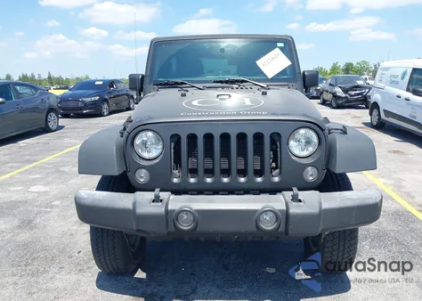 2016 Jeep Wrangler Unlimited Sport z USA, uszkodzony, nr VIN 1C4BJWDG8GL329912